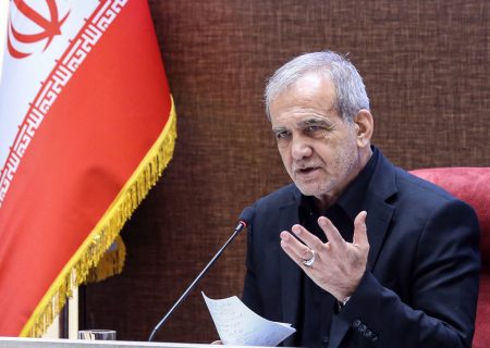 دولت چهاردهم از غرب تا شرق به دنبال دیپلماسی سیاسی و اقتصادی با جهان است