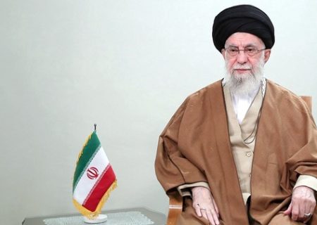 آینده کشور با سرمایه‌گذاری و تلاش همگانی روشن است