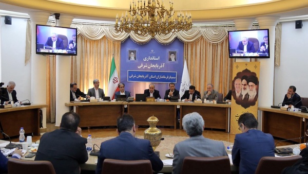 هیچ کارخانه‌ای نباید از مدار تولید خارج شود
