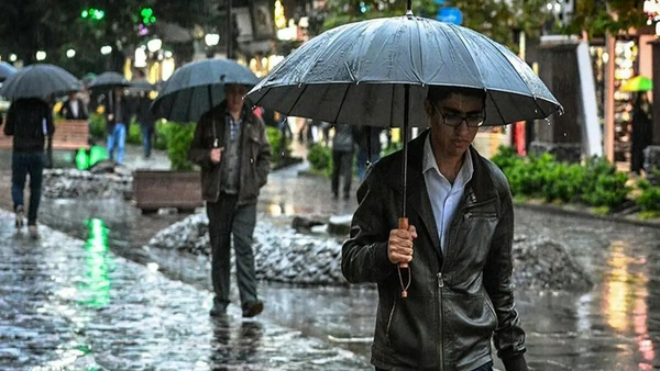 رگبار و رعد و برق در ۱۳ استان