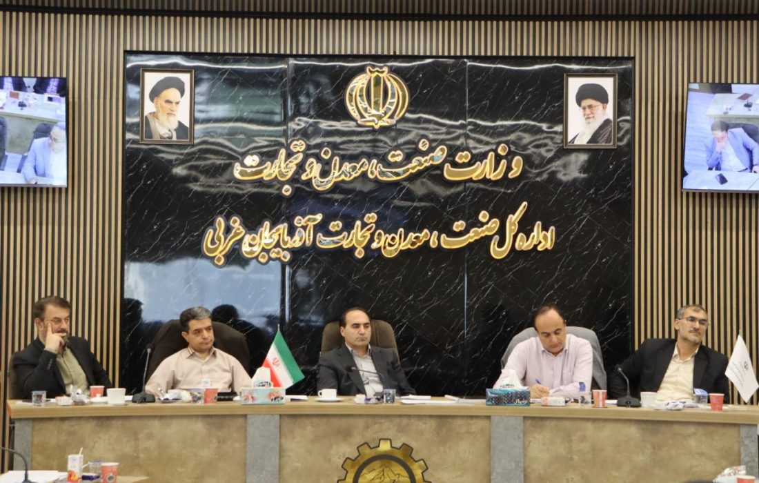 هر شهرستان آذربایجان غربی روی یک مگاپروژه تمرکز کند