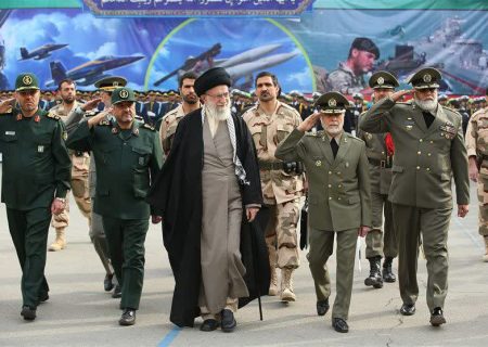 نیروهای مسلح ما تنها نیروهای مصلح جهان هستند