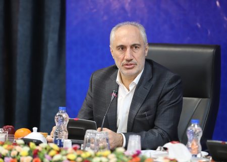 پرداخت منظم تعهدات دولت به گندمکاران و بازنشستگان