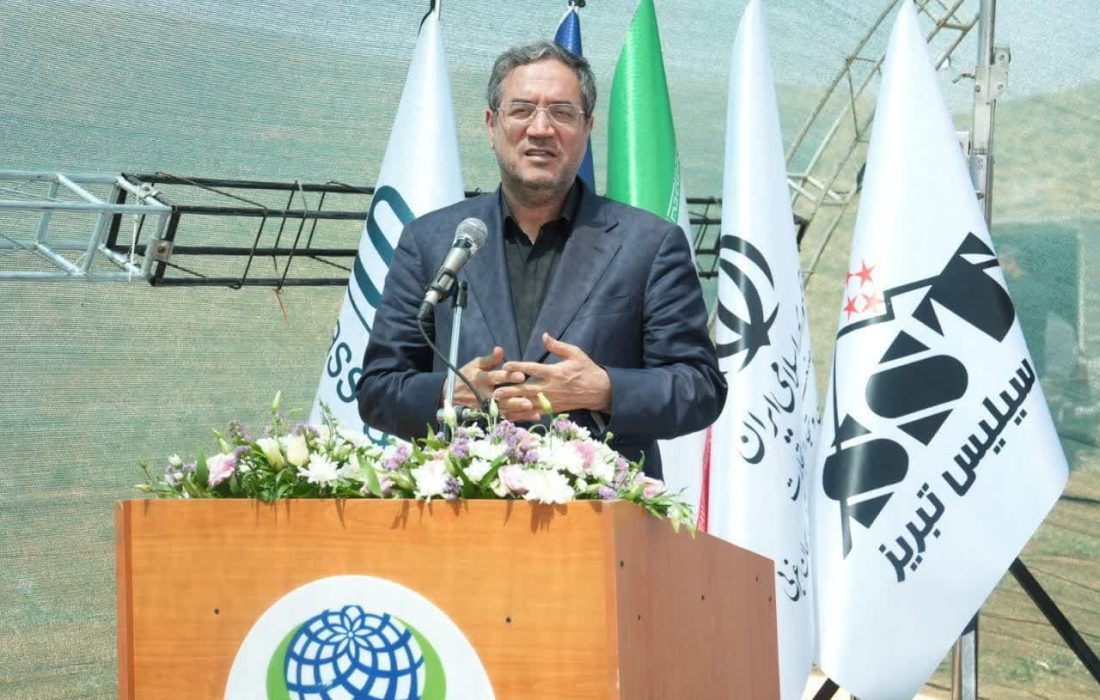 نشست سرمایه‌گذاری و توسعه شهرستان شاهین‌دژ برگزار شد