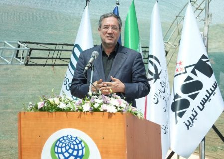نشست سرمایه‌گذاری و توسعه شهرستان شاهین‌دژ برگزار شد