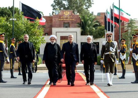پزشکیان عازم شهر خانکندی جمهوری آذربایجان شد