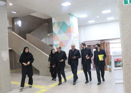 توسعه فرهنگ کتابخوانی بنیان توسعه متوازن و همه جانبه کشور