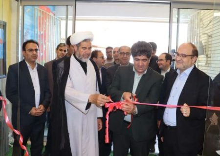 کتابخانه عمومی شهید داننده بستان آباد پس از بهسازی کلی بازگشایی شد