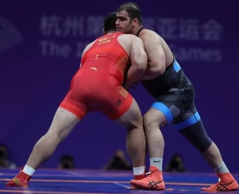 فرنگی‌ کاران حریفان خود را در رقابت های جهانی شناختند