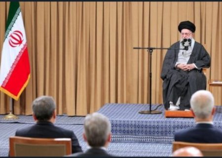 رهبر انقلاب: معیشت مردم مهم‌ترین مسئله است