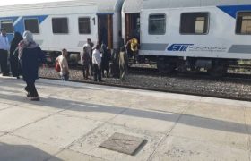 تلف شدن ۵۰ گوسفند در برخورد قطار با گله در مراغه