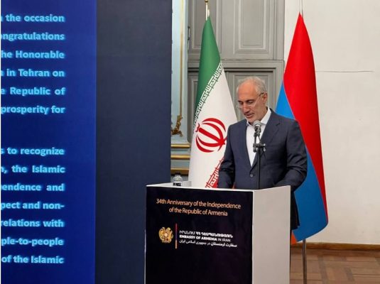 روند صعودي حجم تجارت ايران و ارمنستان/ منافع مشترك كريدور خليج فارس- درياي سياه