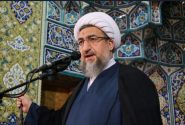 امام جمعه تبریز به ارشاد و سازمان های فرهنگی تذکر داد