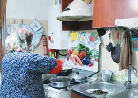 روایت صبر و قناعت مادری از روستا تا شهر، از جنگ تا خانواده