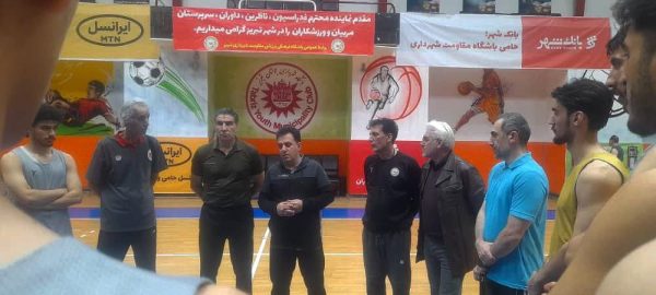 تأکید هوشیار بر اخلاق، انضباط و روحیه پهلوانی