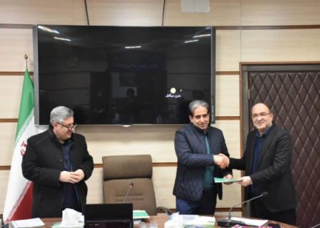 استاندار آذربابجان شرقی از مدیرکل کتابخانه‌های عمومی تقدیر کرد