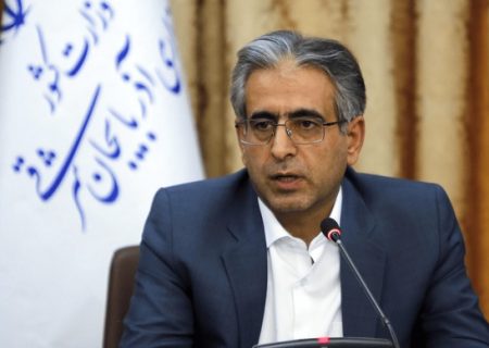 ۱۲۱ داوطلب برای کرسی پزشکیان در تبریز به صف شدند