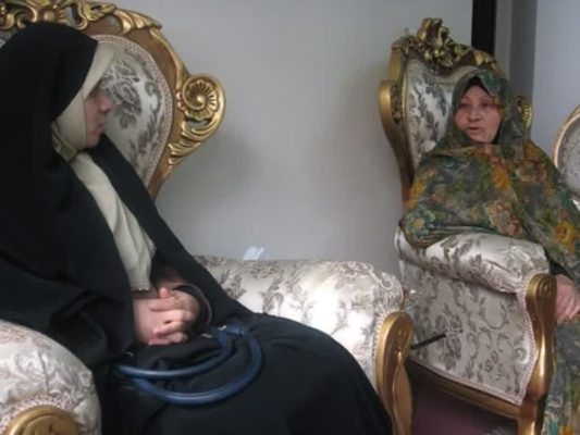 روایتی از زندگی بانویی زنده نام تبریزی/ از امداد همافران در ۱۹ بهمن تا یازده عملیات در جنگ