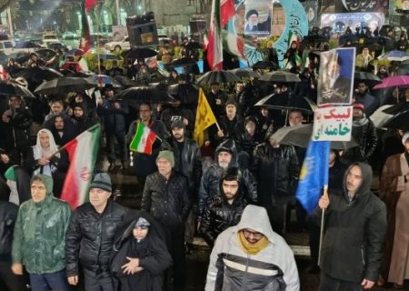تبریز ایستاده زیر باران و بمباران