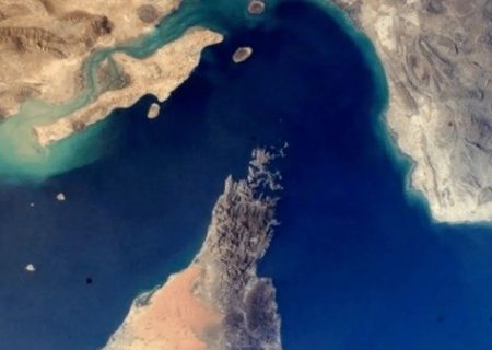 عقب‌نشینی‌ بحرین برای رای آوردن قطعنامه‌ تنگه هرمز