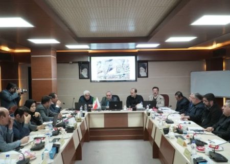 استاندار: از تمام ظرفيت‌ها براي بازسازي خسارات جنگ استفاده شود