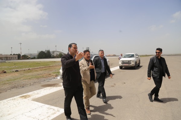 فرودگاه 