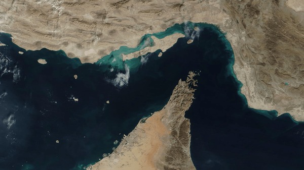 تنگۀ هرمز بسته شد