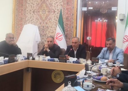 رونمایی از پوستر سومین همایش تجلیل از پیشگامان تولید؛ جایگاه آذربایجان شرقی در اقتصاد ملی