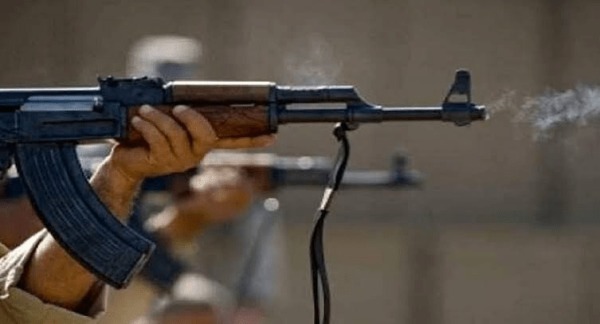 یک شهید و یک مجروح در حمله تروریستی به مقر ارتش در مریوان