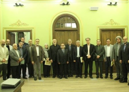 «خانه شاهنامه» رسماً آغاز به کار کرد / فردوسی از تالار وحدت تا خانه‌های ایرانی
