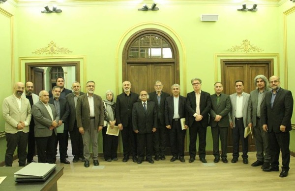 «خانه شاهنامه» رسماً آغاز به کار کرد / فردوسی از تالار وحدت تا خانه‌های ایرانی